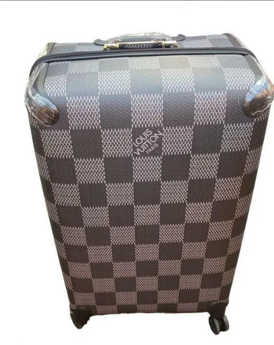 Чемодан полипропилен LOUIS VUITTON M